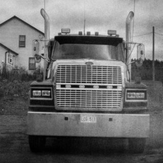 📸 Pentacon Six
🔘 Biometar 2.8/80 MC Carl Zeiss
🎞️ Expired Ilford Delta 3200 Pro
🧪 Kodak HC-110 dilution B for 15 mn