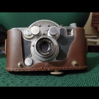 1945 Universal Mercury II camera

Various photos shot in the last couple years with an US made Universal Mercury II first available in 1945.
All photos come from a single 35 mm Kodak Double X roll developed in Caffenol C-M.